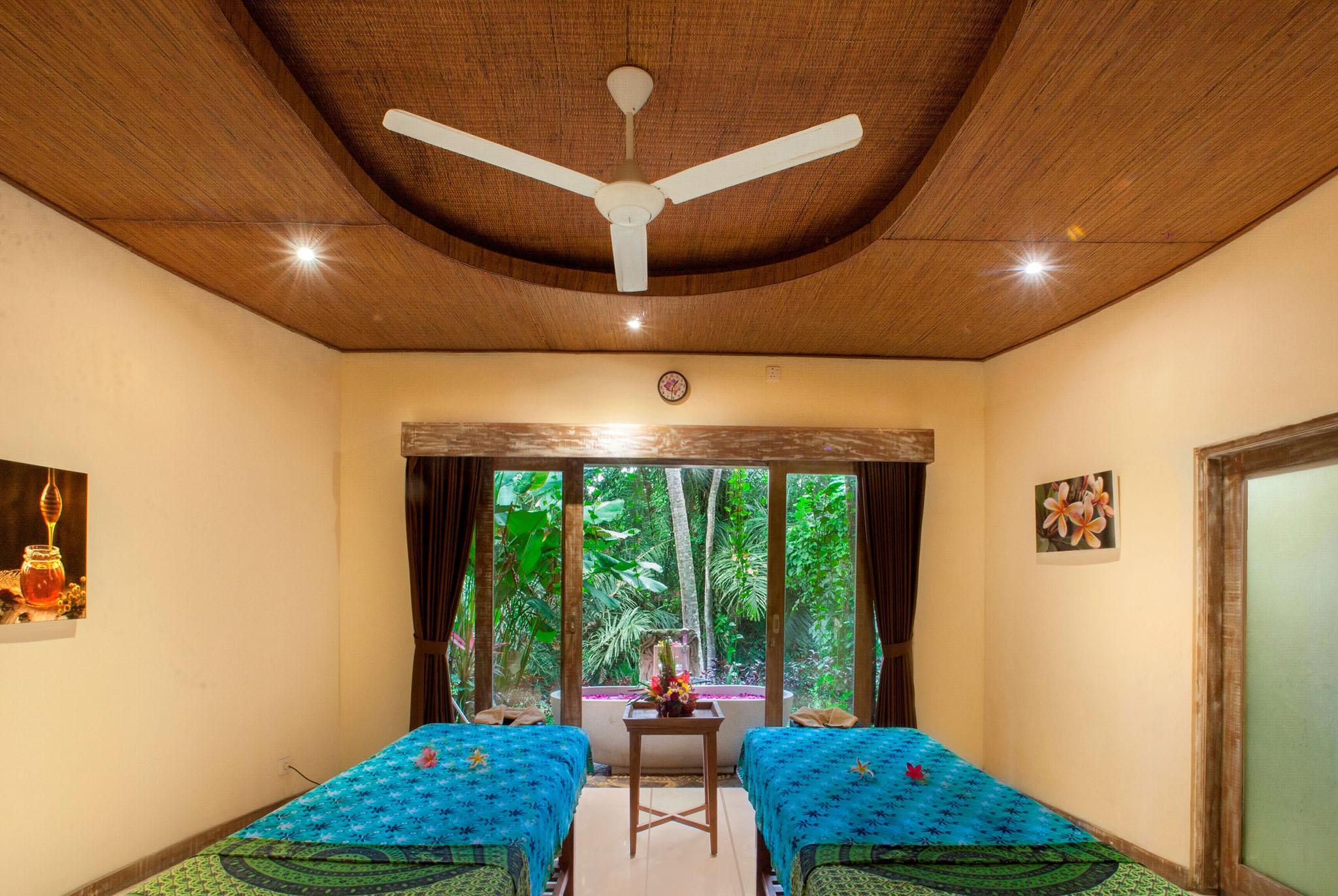 Mesari Hotel Ubud Exterior photo