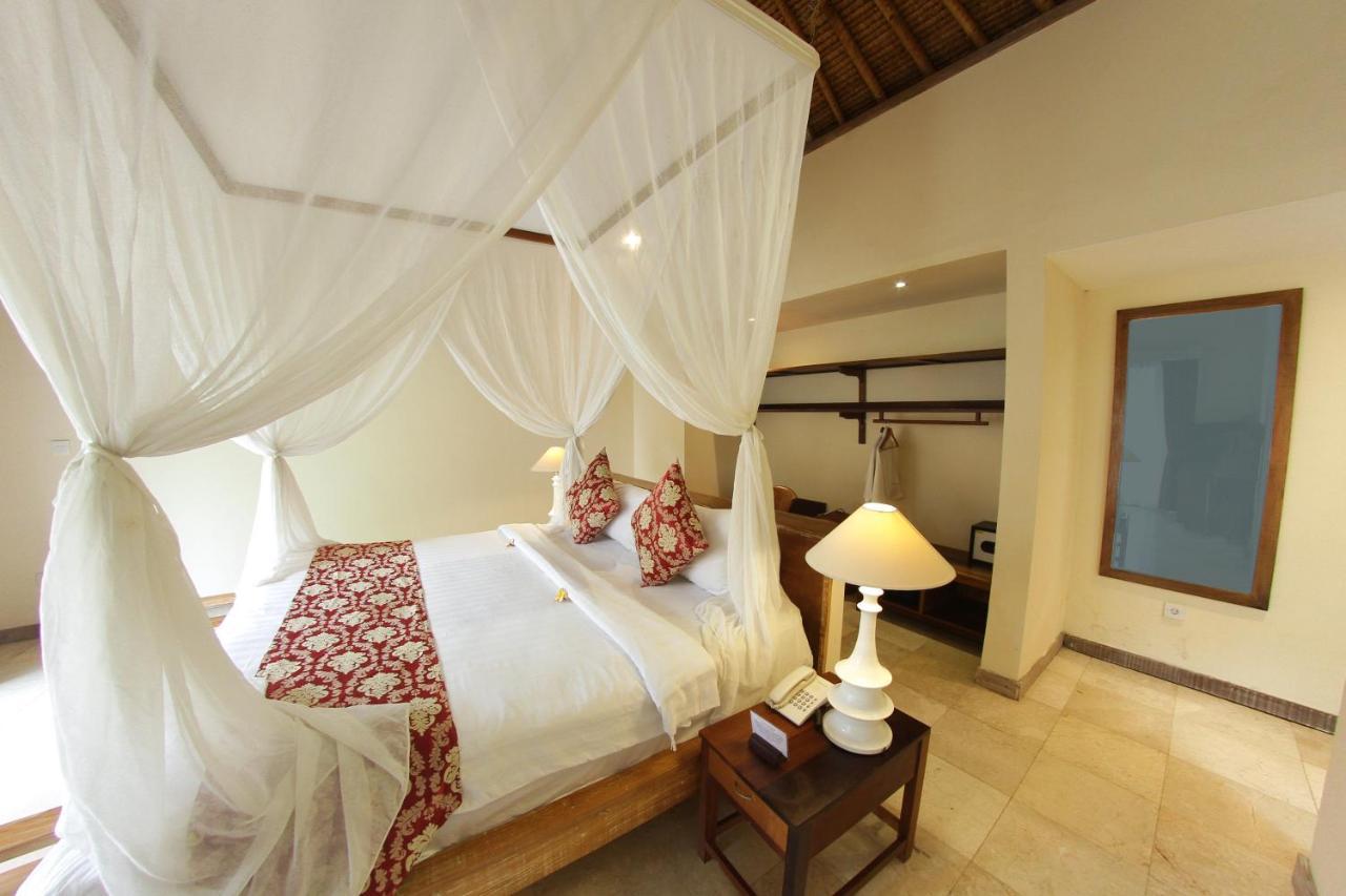 Mesari Hotel Ubud Exterior photo