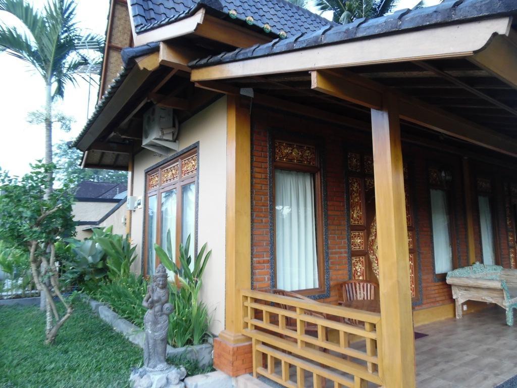 Mesari Hotel Ubud Exterior photo