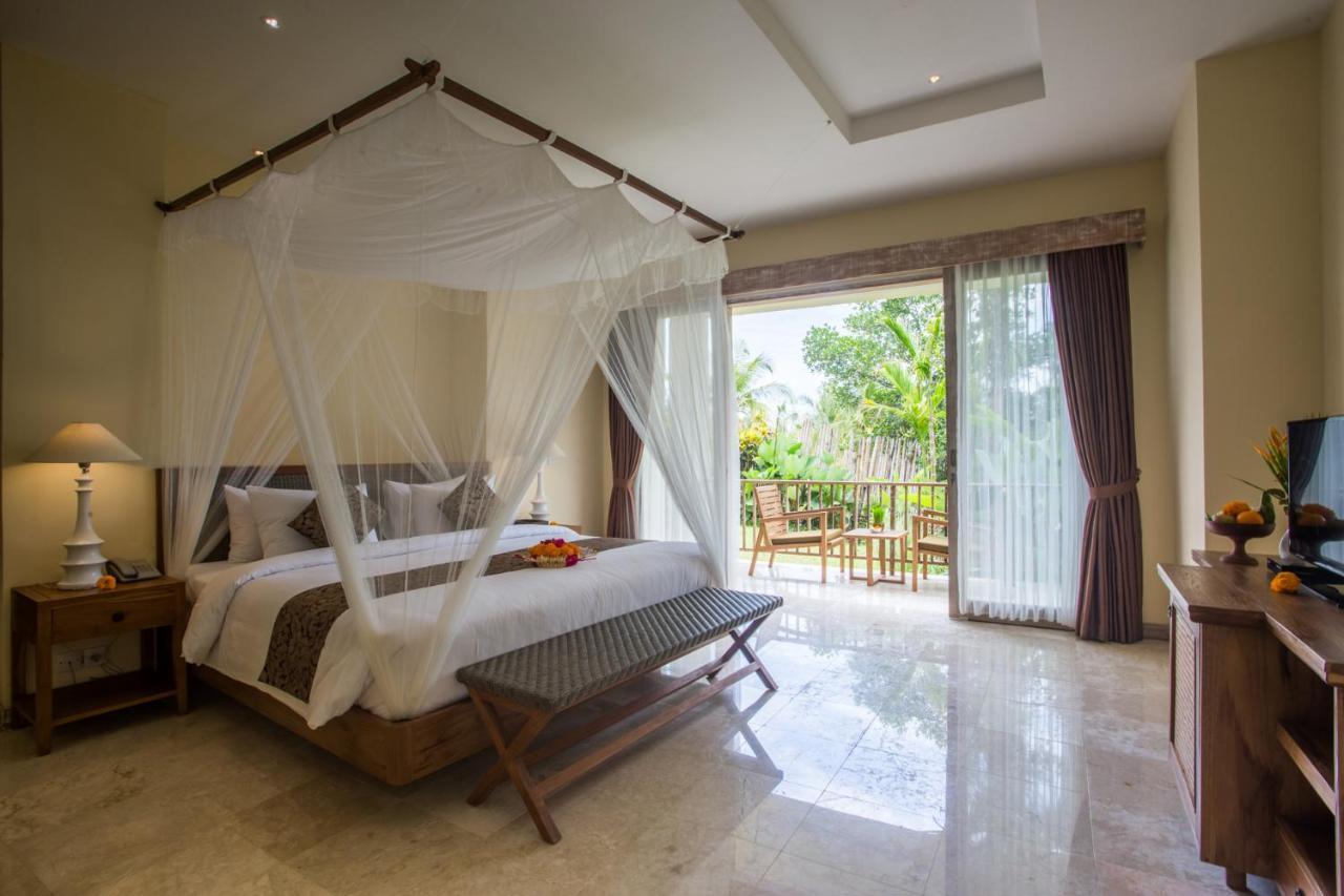 Mesari Hotel Ubud Exterior photo