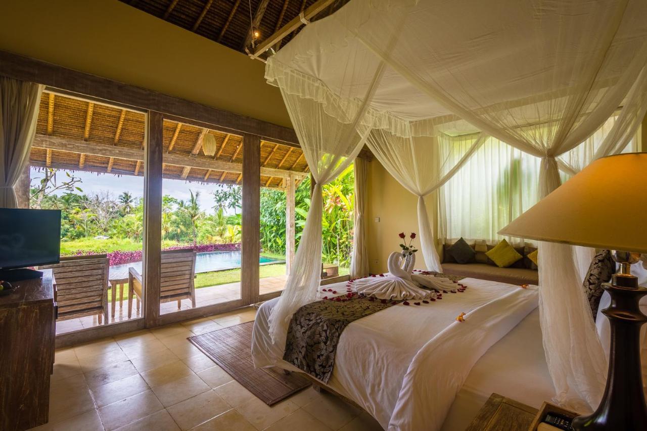 Mesari Hotel Ubud Exterior photo