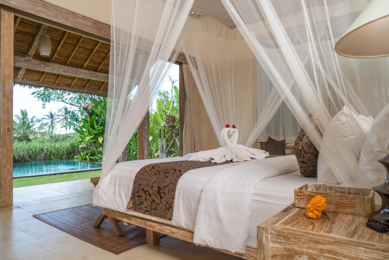 Mesari Hotel Ubud Exterior photo