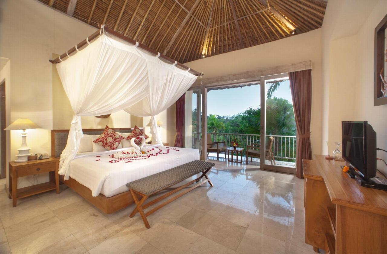 Mesari Hotel Ubud Exterior photo